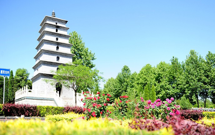 西安霸陵墓園新區(qū)價(jià)格多少？草坪園-公墓價(jià)格一覽表